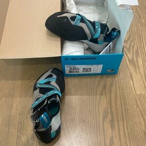 Scarpa Veloce Climbing Shoes Velcro Women’s 37 light gray - Maldive NEW